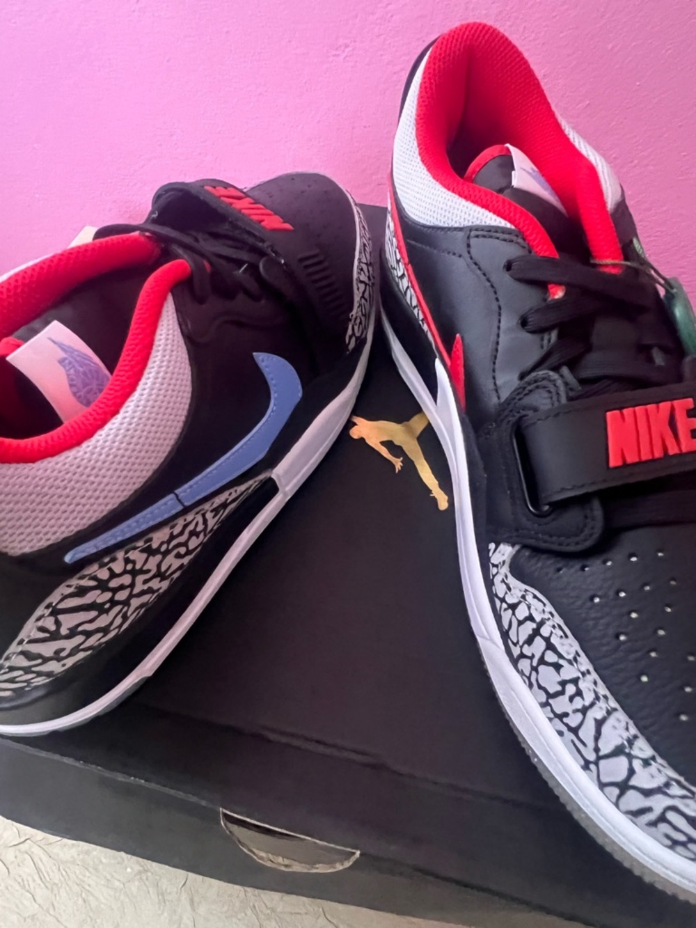Nike Air Jordan Legacy 312  Men’s  9.5 Black Red Elephant Print New Authentic